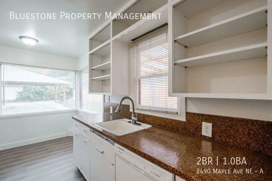 2490 Maple Ave Ne #A - Photo 3 of 32