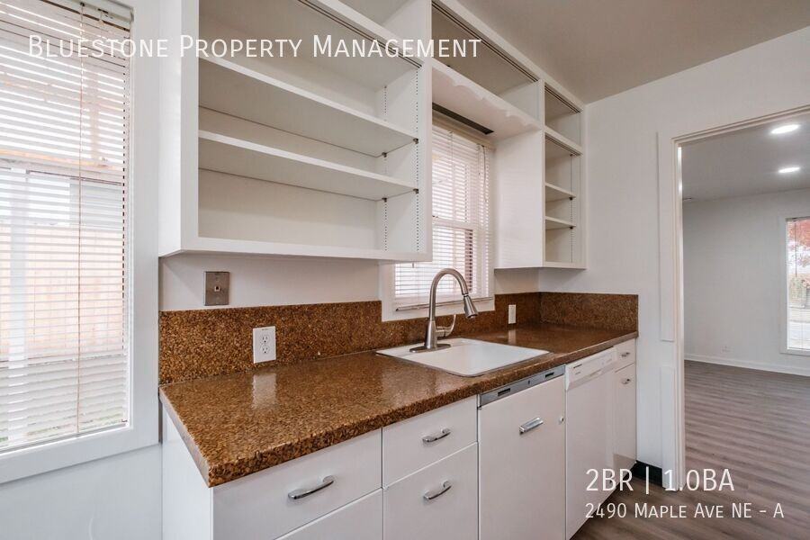 2490 Maple Ave Ne #A - Photo 6 of 32