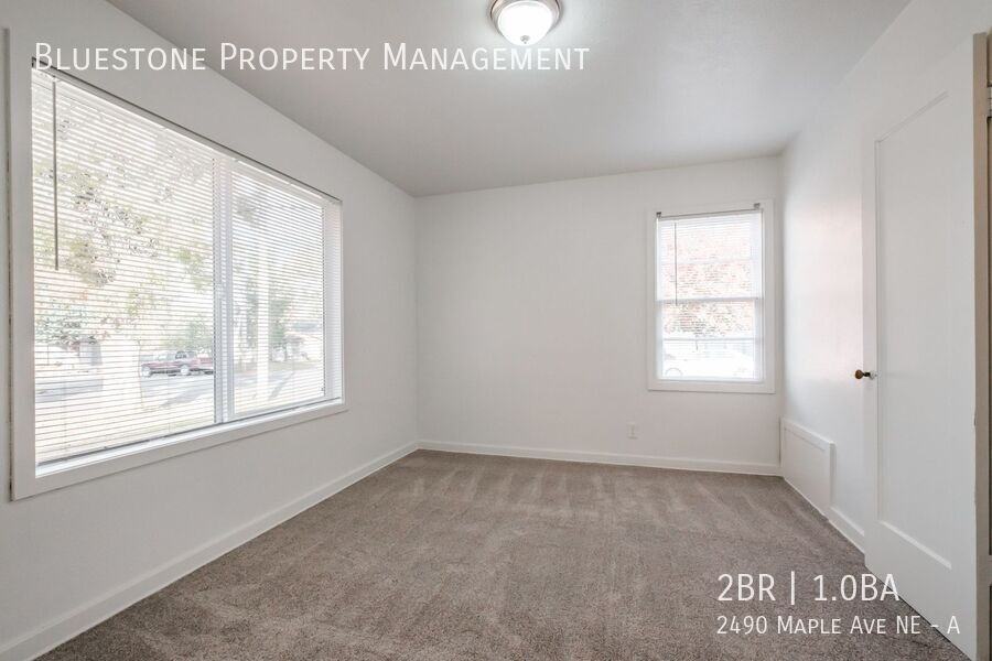 2490 Maple Ave Ne #A - Photo 7 of 32