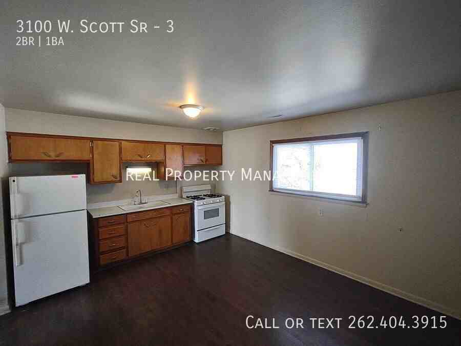 3100 W Scott St #3 - Photo 3 of 12