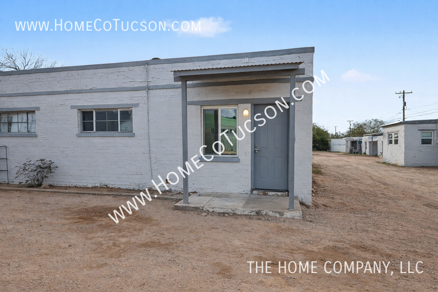 4124 S 9th Ave - Photo 2 of 20