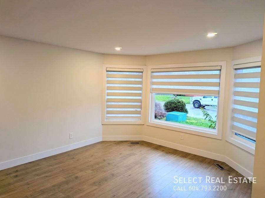 7580 Sapphire Dr - Photo 3 of 42