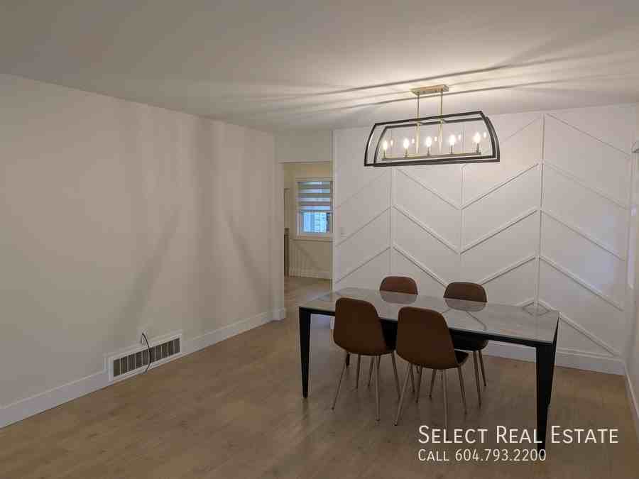 7580 Sapphire Dr - Photo 5 of 42