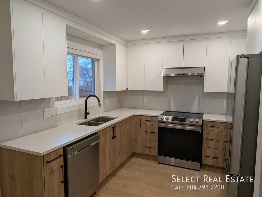 7580 Sapphire Dr - Photo 7 of 42