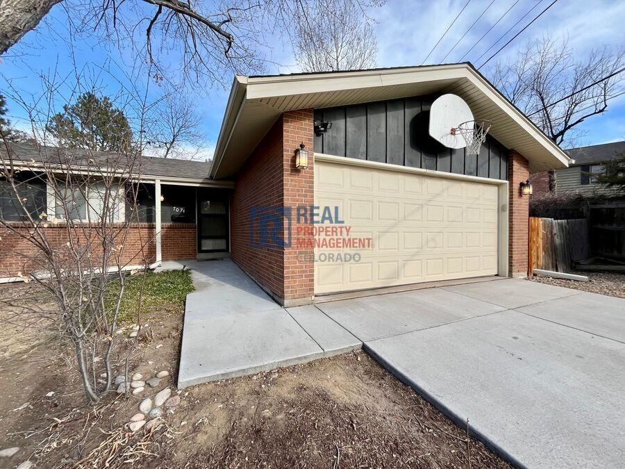 7074 S Willow St - Photo 2 of 19