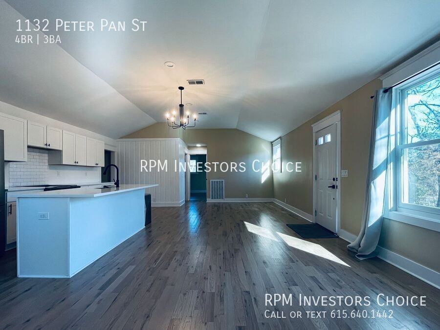 1132 Peter Pan St - Photo 7 of 25
