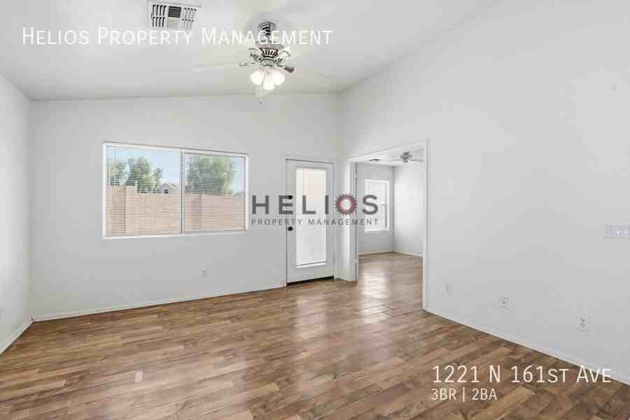 1221 N 161st Ave - Photo 6 of 26