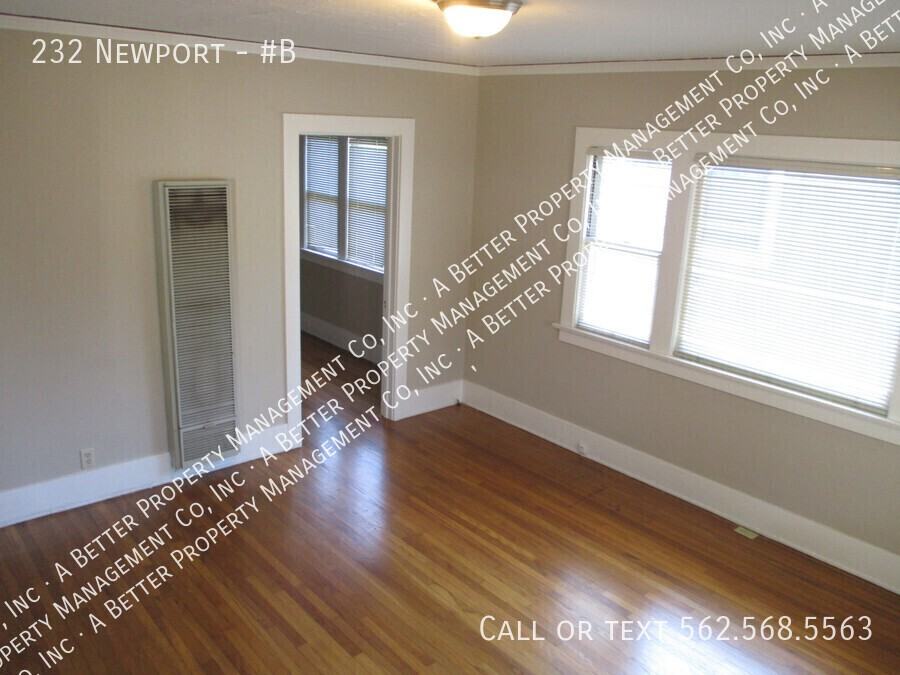 232 Newport Ave #B - Photo 3 of 10