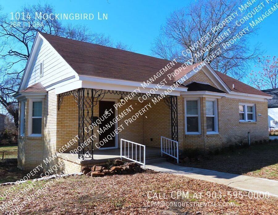 1014 Mockingbird Ln - Photo 3 of 25