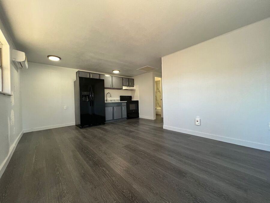 9316 Grandfield Rd #B - Photo 2 of 4