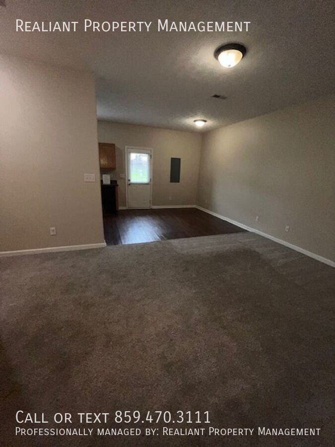 229 Ridgewood Dr - Photo 2 of 21