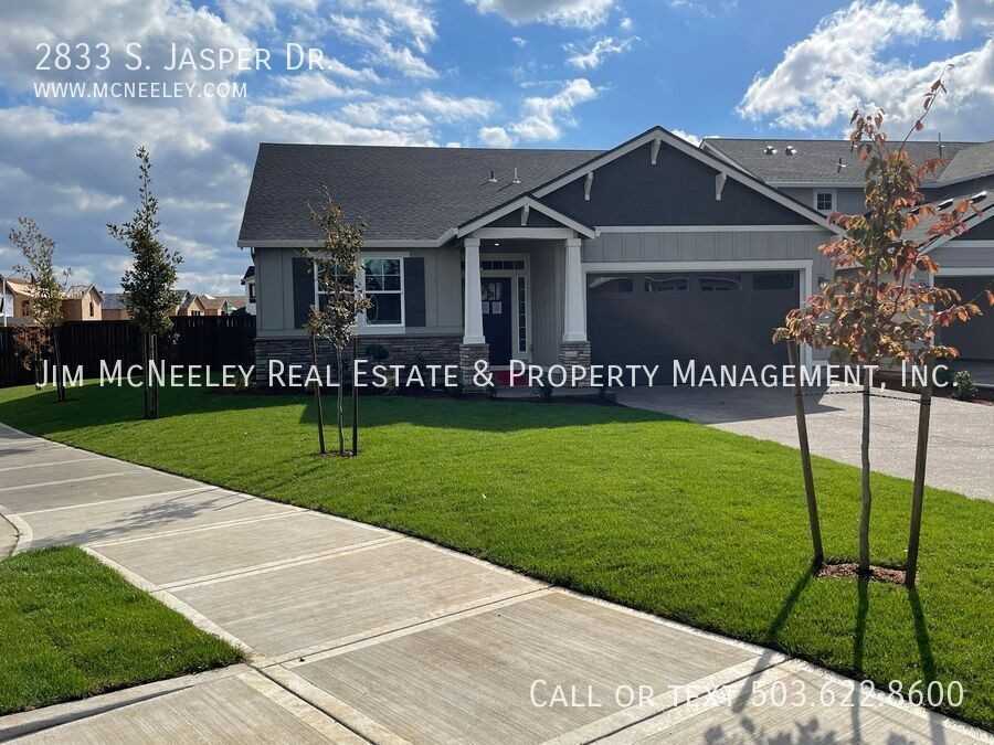 2833 S Jasper Dr - Photo 2 of 29