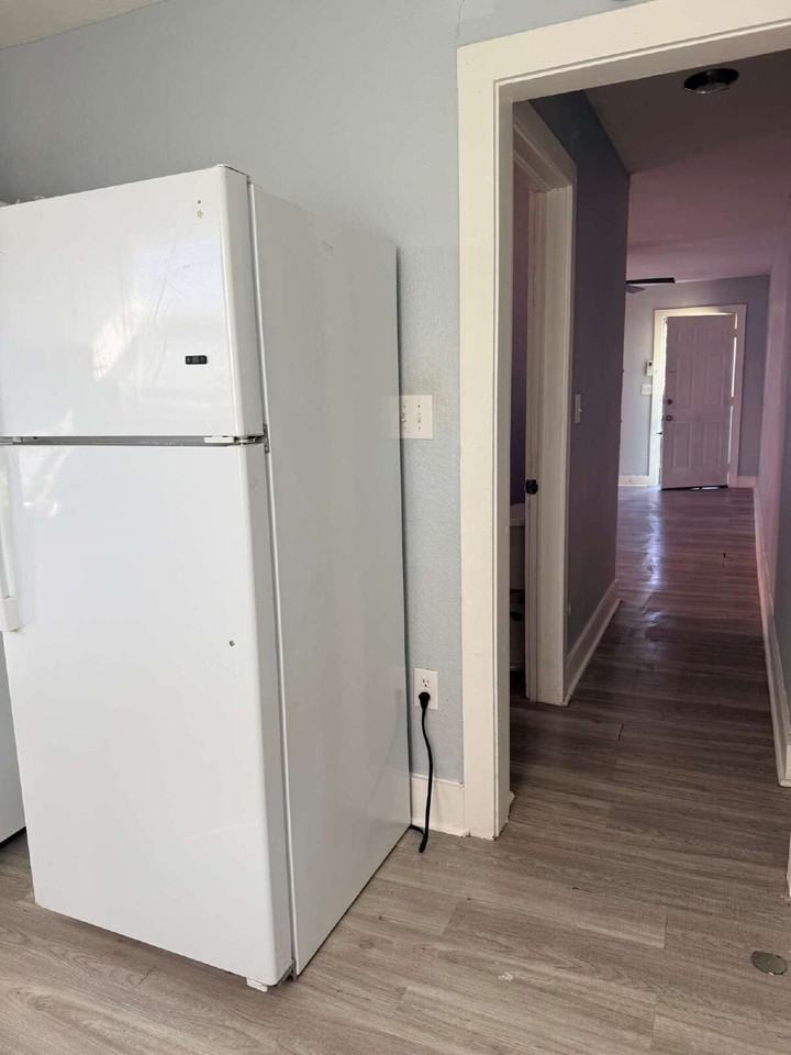 914 Clower #2 - Photo 7 of 11