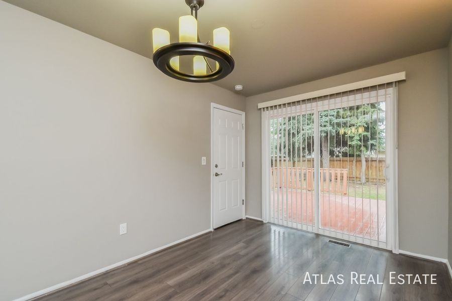 5509 Escondido Dr - Photo 2 of 20