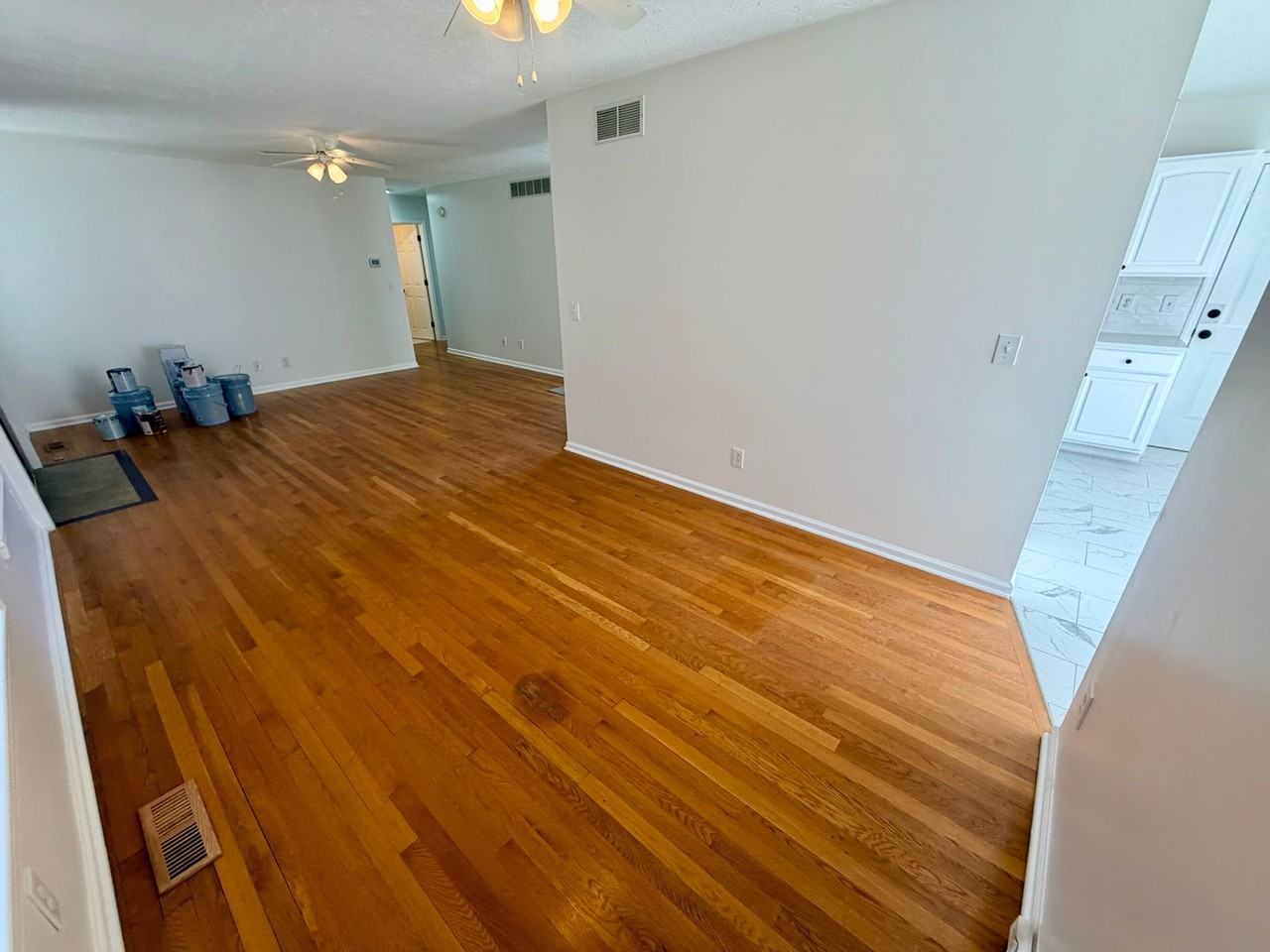 118 Seattle Slew St - Photo 4 of 16