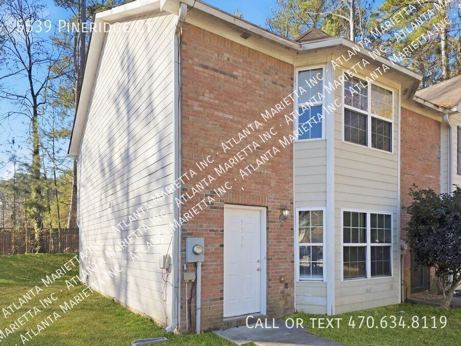 5539 Pineridge Ct - Photo 3 of 21