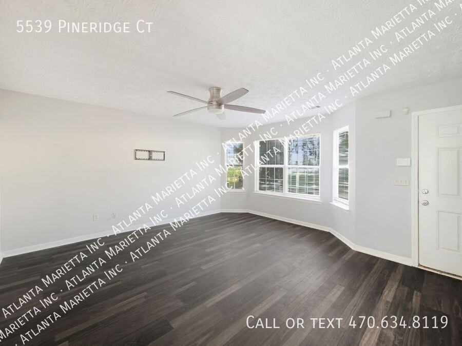 5539 Pineridge Ct - Photo 5 of 21