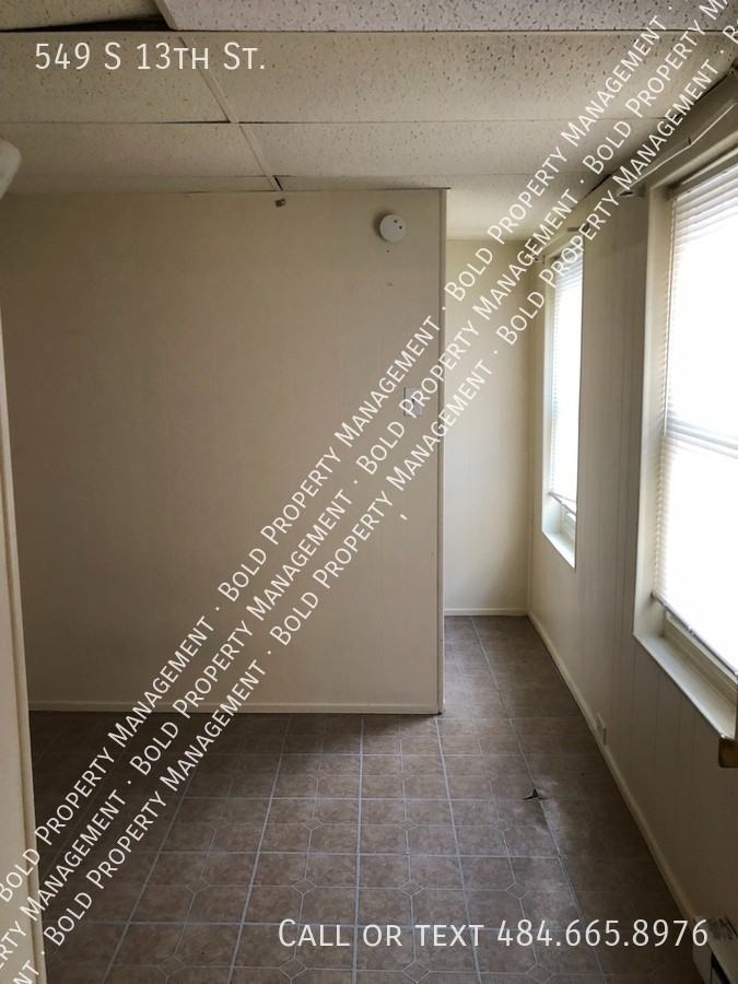 549 S 13th St - Photo 2 of 12