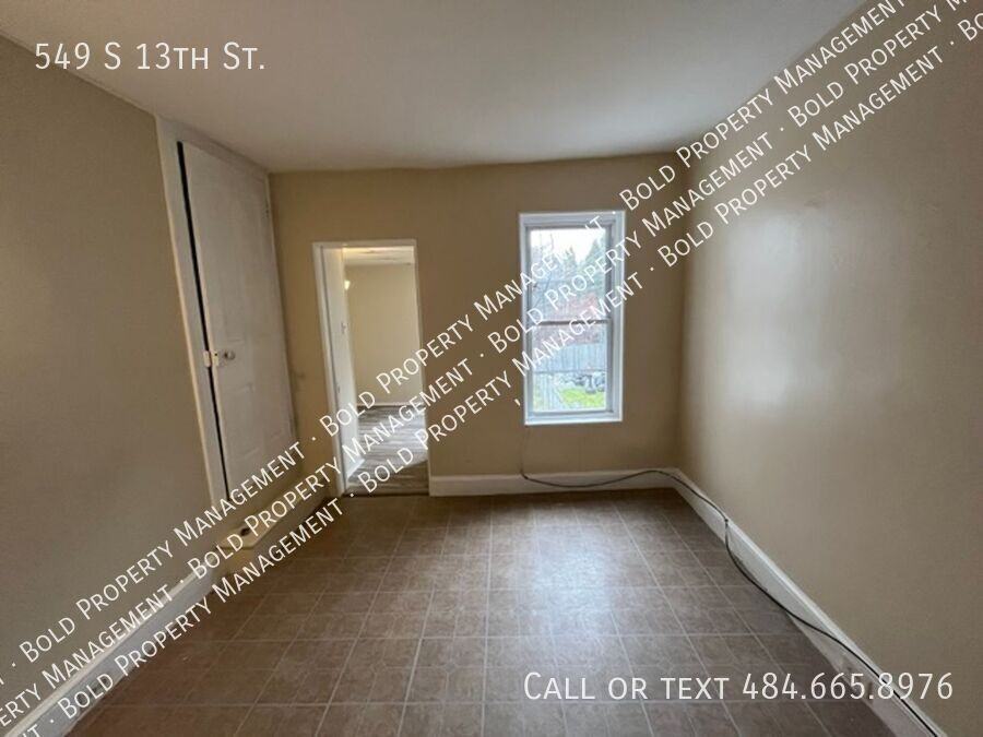 549 S 13th St - Photo 7 of 12