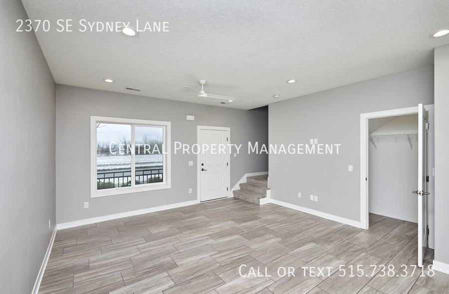 2370 Se Sydney Ln #COPY - Photo 5 of 28