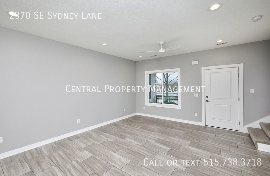 2370 Se Sydney Ln #COPY - Photo 6 of 28