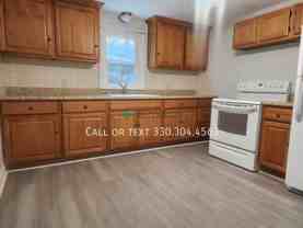 1327 25th St Ne - Photo 1 of 1