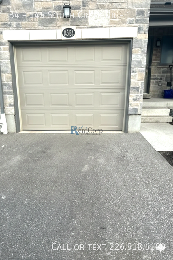 145 B4 - 145 South Creek Dr #1 - Photo 2 of 15