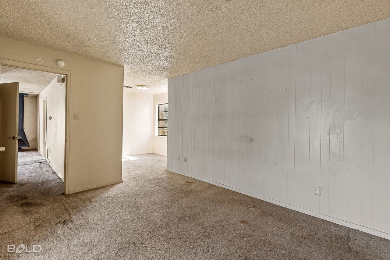 6524 Canal Blvd - Photo 3 of 34