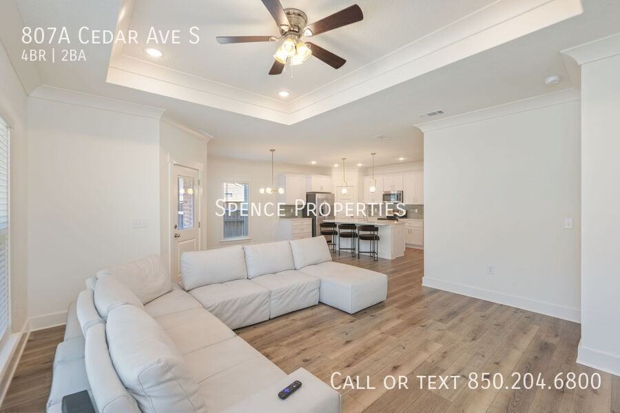 807A Cedar Ave S - Photo 4 of 36