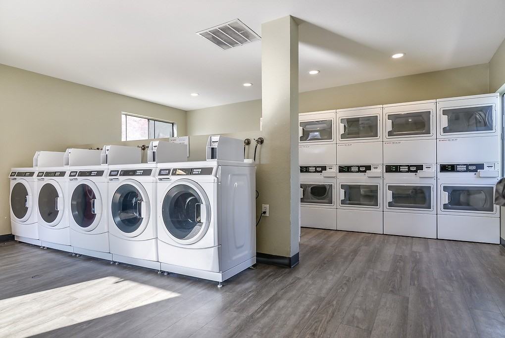 Bonita Cedars - Photo 4 of 27