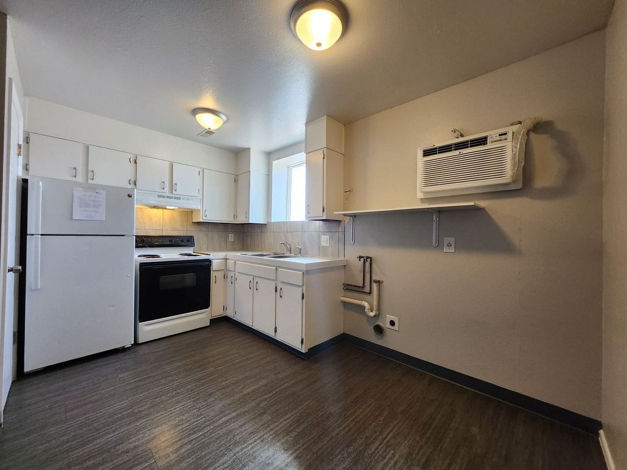 3501 Baltimore Ave #3 - Photo 5 of 27