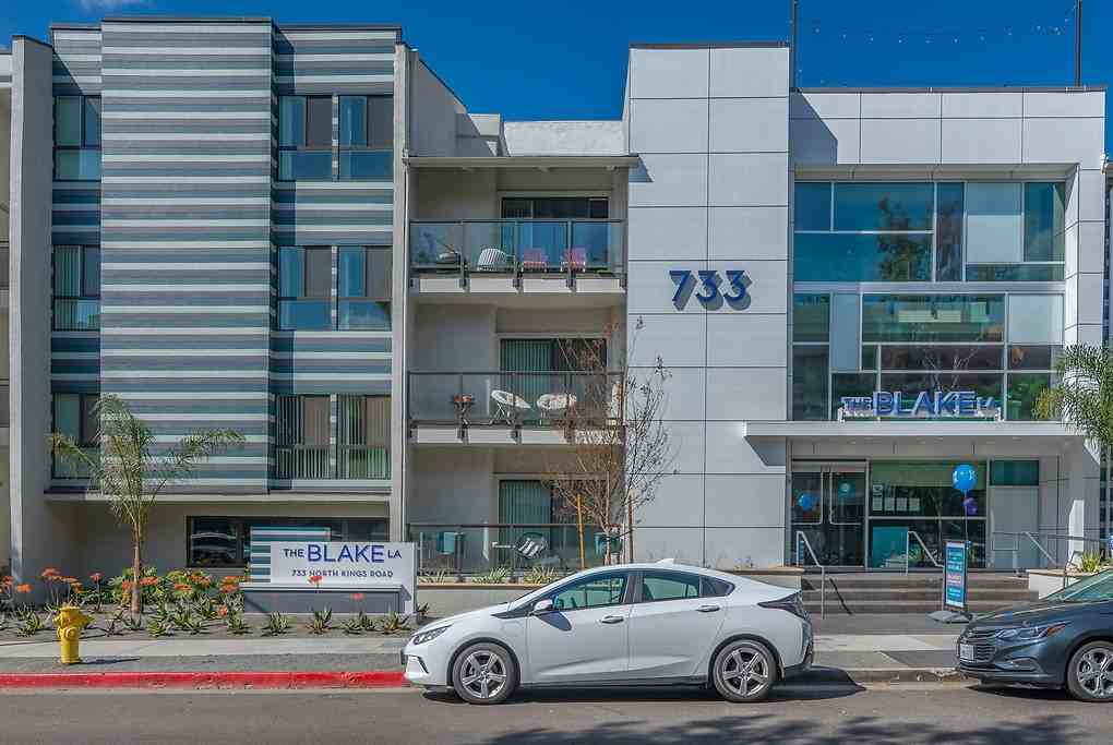 The Blake LA - Photo 2 of 37