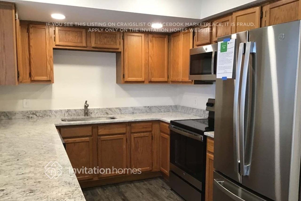 1119 Seneca Pl - Photo 2 of 3