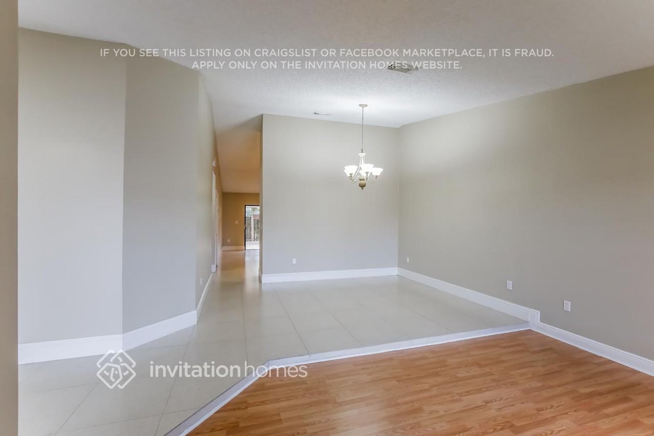 15052 Sw 63rd Ter - Photo 3 of 17