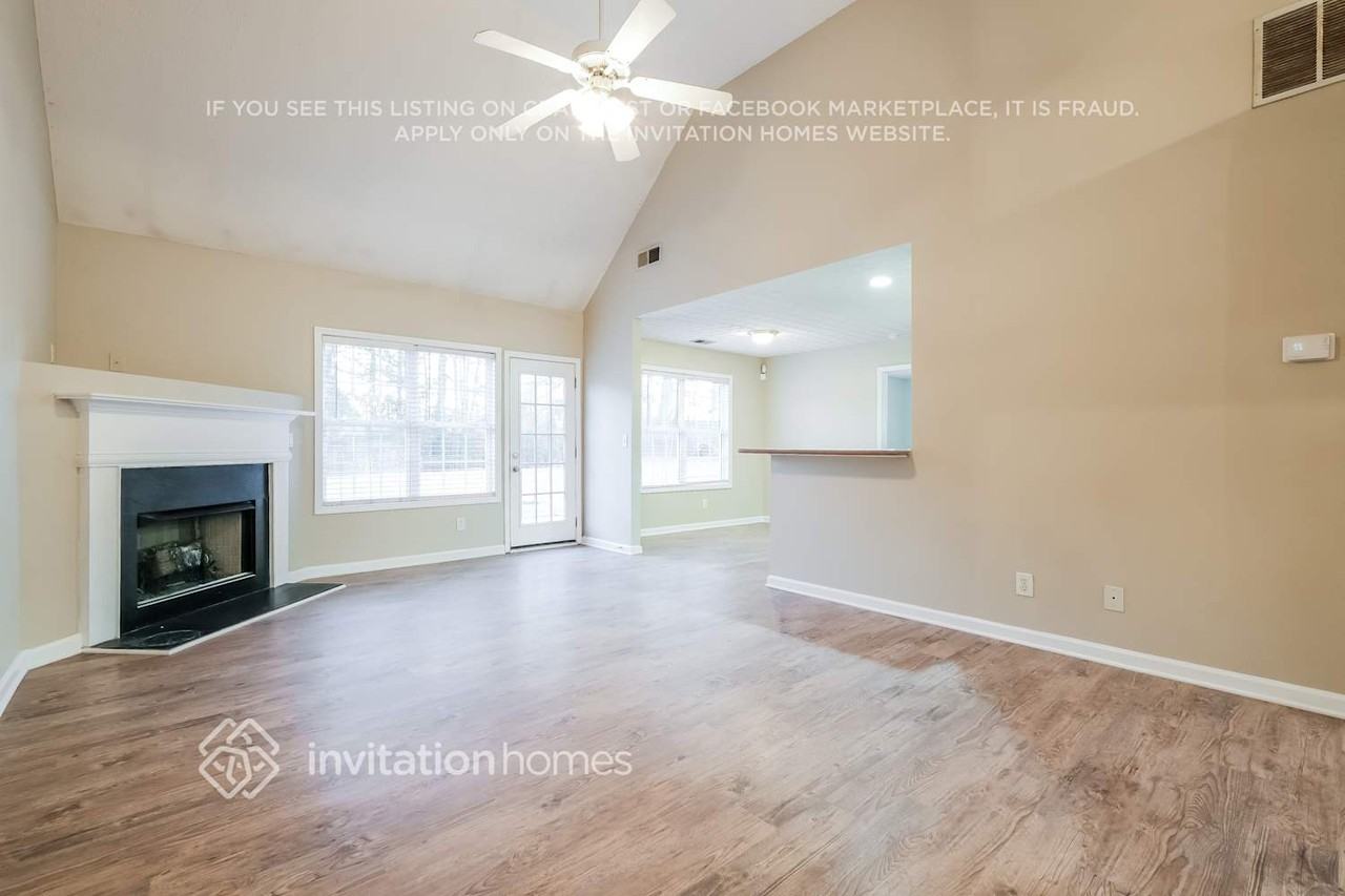 811 Tucker Trl - Photo 6 of 18