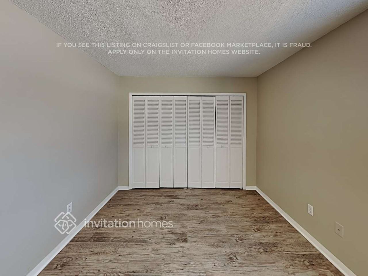 11252 Stoney Point Ln W - Photo 7 of 12