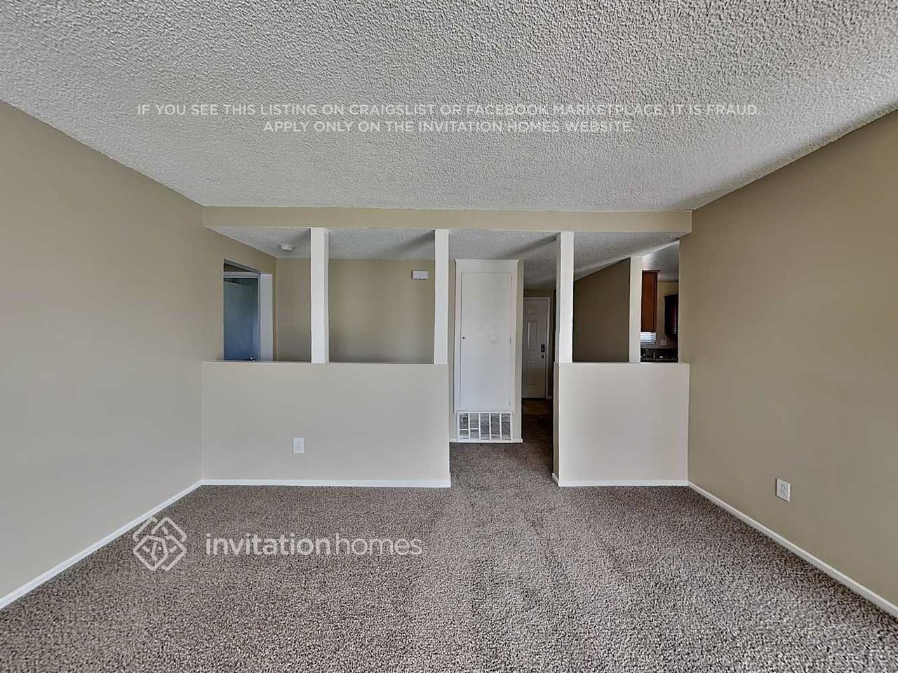 2619 Maple St - Photo 3 of 18