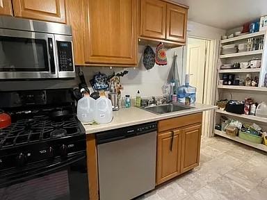 808 Clark Ave #808 - Photo 4 of 7