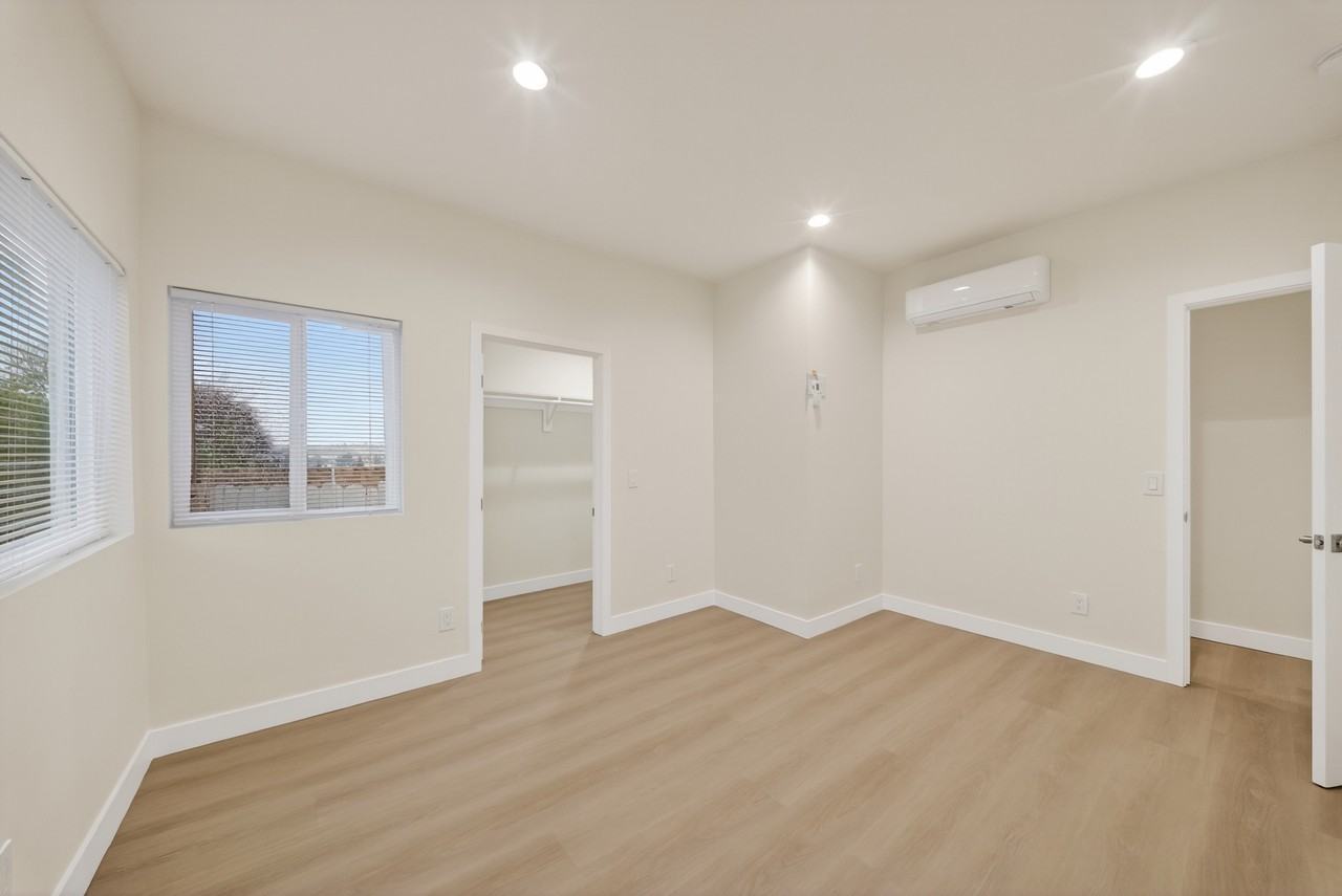 3441 Drew St #NA - Photo 7 of 11