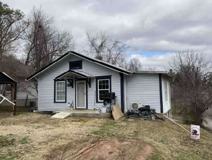 213 Central High St #B - Photo 1 of 1