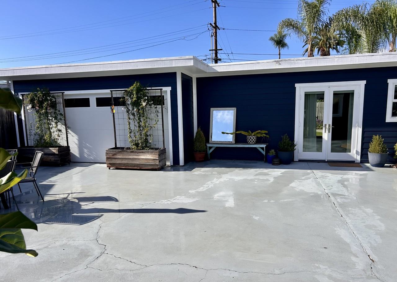 204 W Paseo De Cristobal #B - Photo 2 of 20