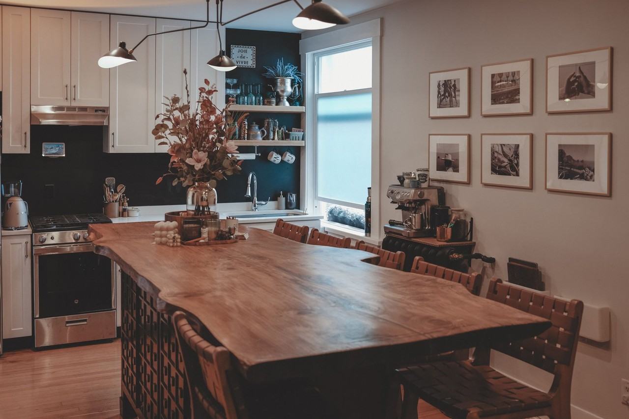 1455 8th Ave W - Photo 2 of 20