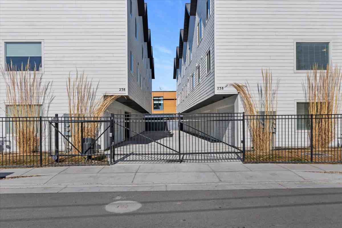 238 238 Paramount AvenueUnit 109 #1 - Photo 3 of 22