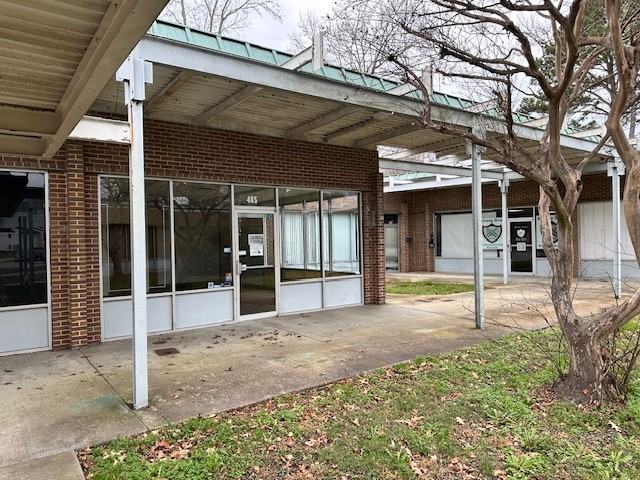 465 S Lynnhaven Rd #1 - Photo 2 of 33