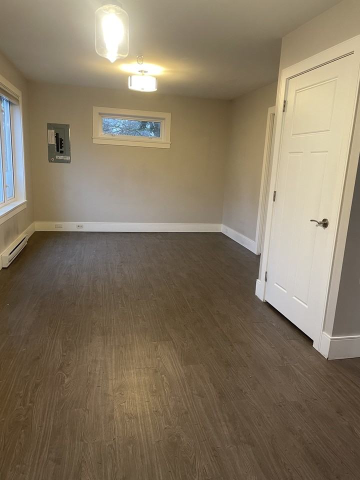 Trafalgar St & W 11th Ave - Photo 3 of 14