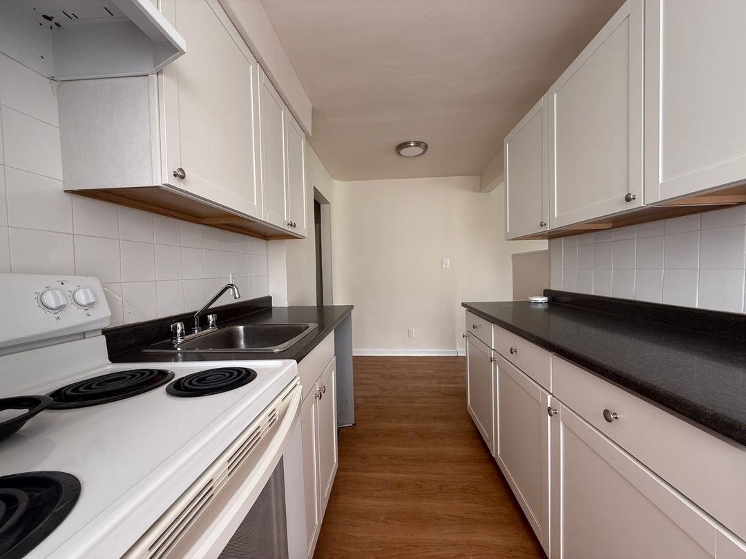 3122 Alder Street - Photo 7 of 13