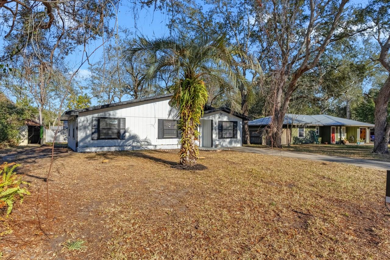 229 Bonita Rd #1 - Photo 3 of 41