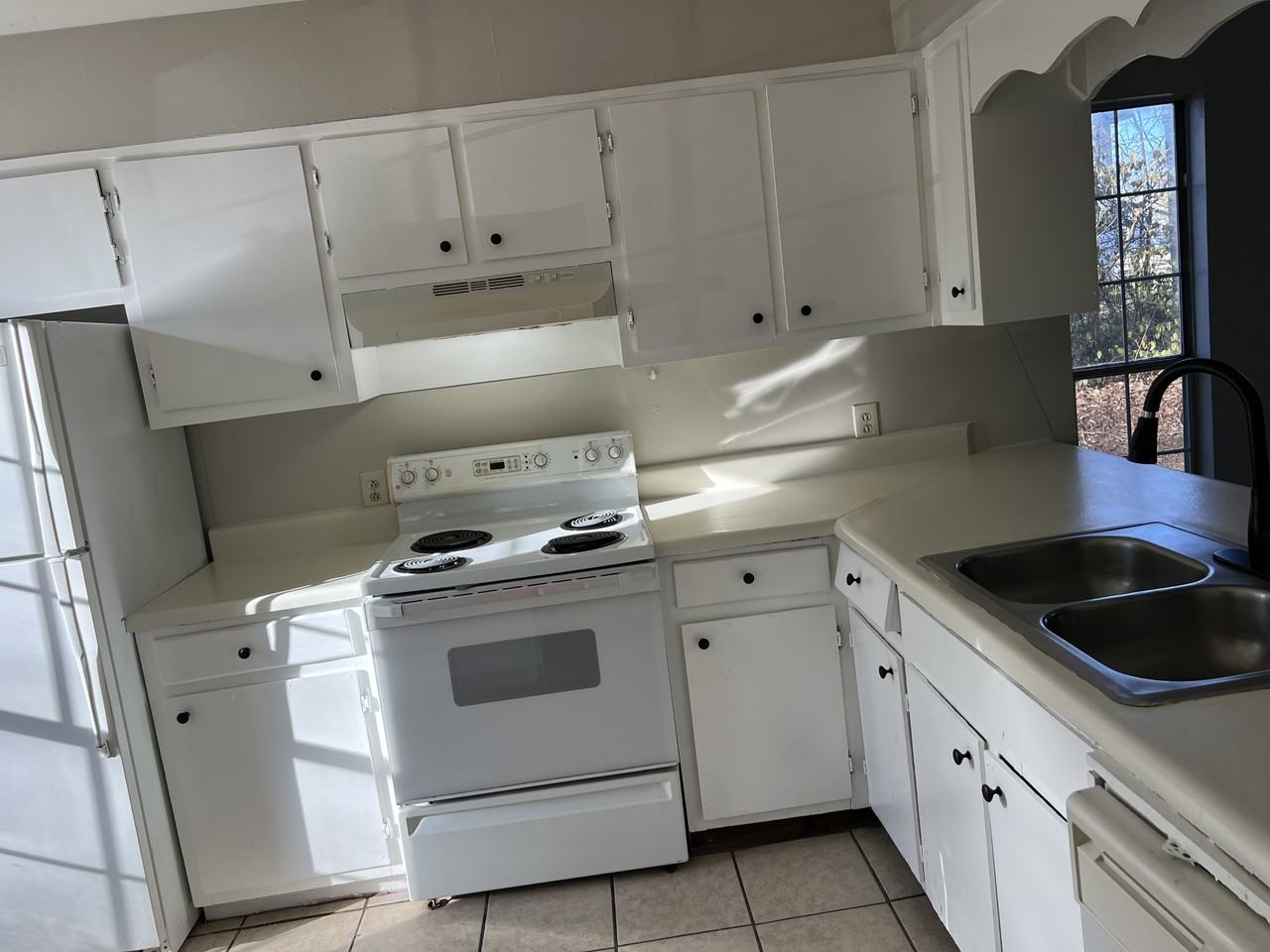 2644 WMS Grant Reynolds Rd #1 - Photo 2 of 10