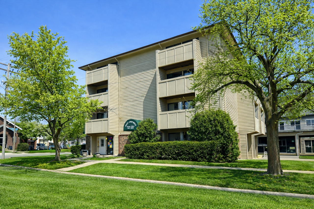 911 911 West Springfield AvenueBailey Apartments