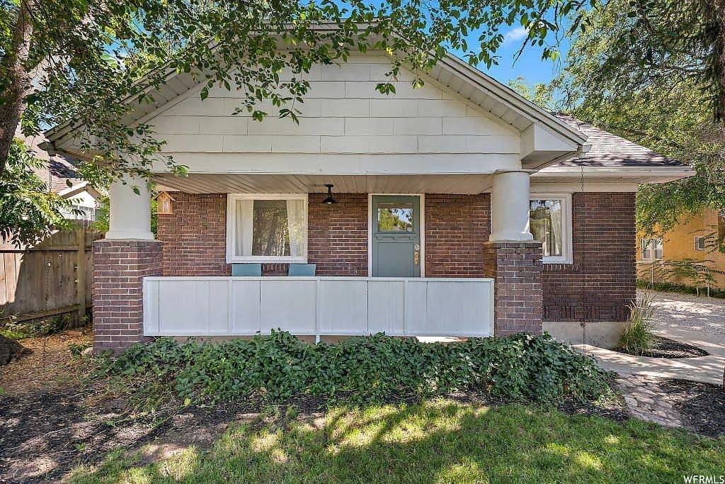 1870 East 3900 South - Photo 2 of 45